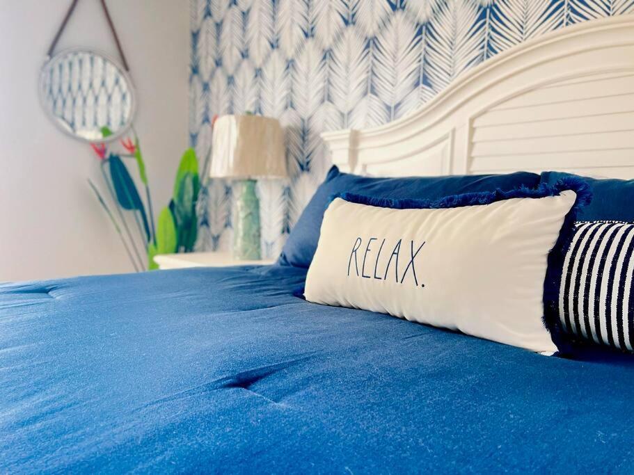 Walk To The Beach-Sleeps 10 And Golfcart マートルビーチ エクステリア 写真