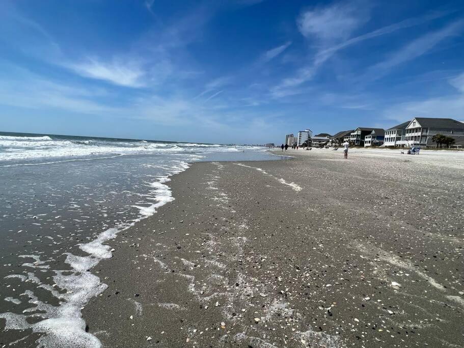 Walk To The Beach-Sleeps 10 And Golfcart マートルビーチ エクステリア 写真