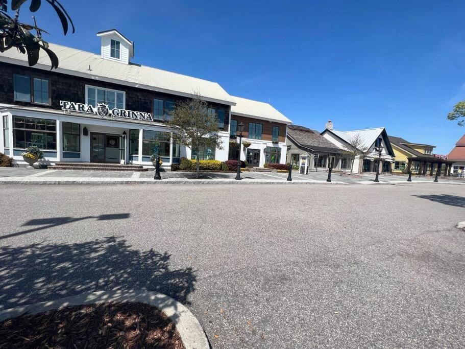 Walk To The Beach-Sleeps 10 And Golfcart マートルビーチ エクステリア 写真